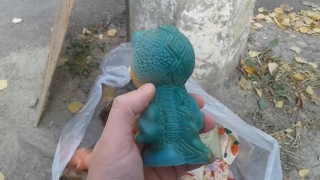 Скупка Антиквариата .Что принесли люди в скупку.Советские старые куклы и пупсы .И Куклы из ГДР.
