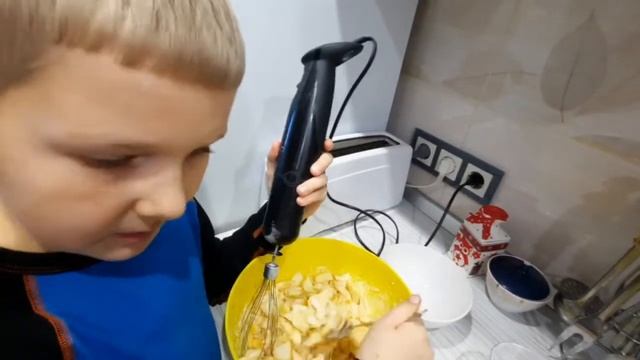 ? Яблочная Шарлотка? смотреть онлайн