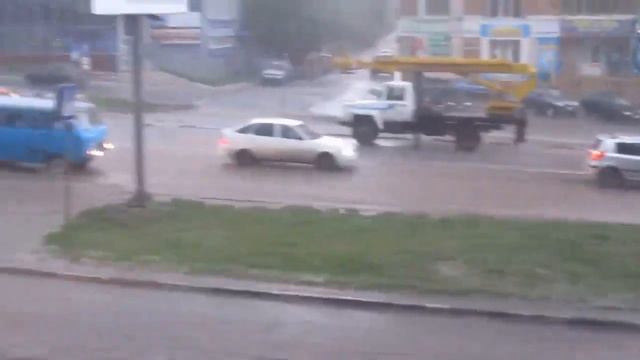 Ливень в Саратове 24 06 2013 смотреть онлайн