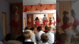 Сакский район село Столбовое! Русский народный танец!