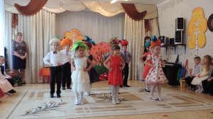 "Овощная полька" на празднике Осени