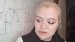 Новинка Эйвон! Помада Ультра мерцающая?даже взбесилась камера от такого сияния/Н-да.... Мой обзор?