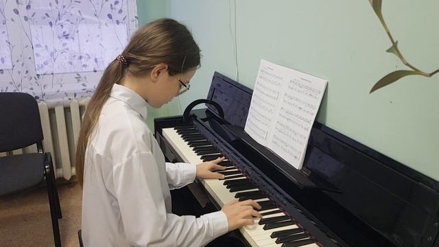 Попович Алиса 2 класс, П.И. Чайковский " Болезнь куклы"