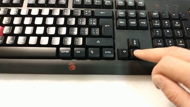 Обзор игровой комплект A4Tech Q1100 Bloody ? Видео: 1 смотреть онлайн