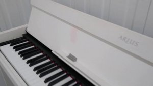 Yamaha Arius YDP-S51 in white with matching stool stock number 22209