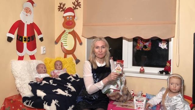 последние хлопоты уходящего года, рассматриваем подарочки смотреть онлайн