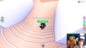 Как построить УНИКАЛЬНЫЙ ДОМ в АДОПТ МИ! Розыграш KING BEE в ROBLOX Adopt Me!
