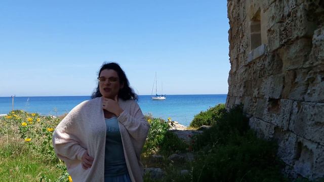 Тем, кто любовь теряя боялся жить. Трансформационный курс Юлии Петровой смотреть онлайн