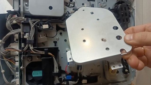 МФУ Xerox 6121 устранение ошибки фьюзера (застревают листы внутри) СВОИМИ РУКАМИ под музыку без сло