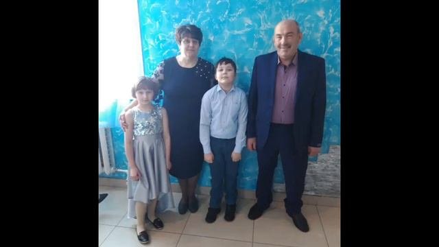 Посвящается моим одноклассникам 1986 года выпуска Менжинской школы.