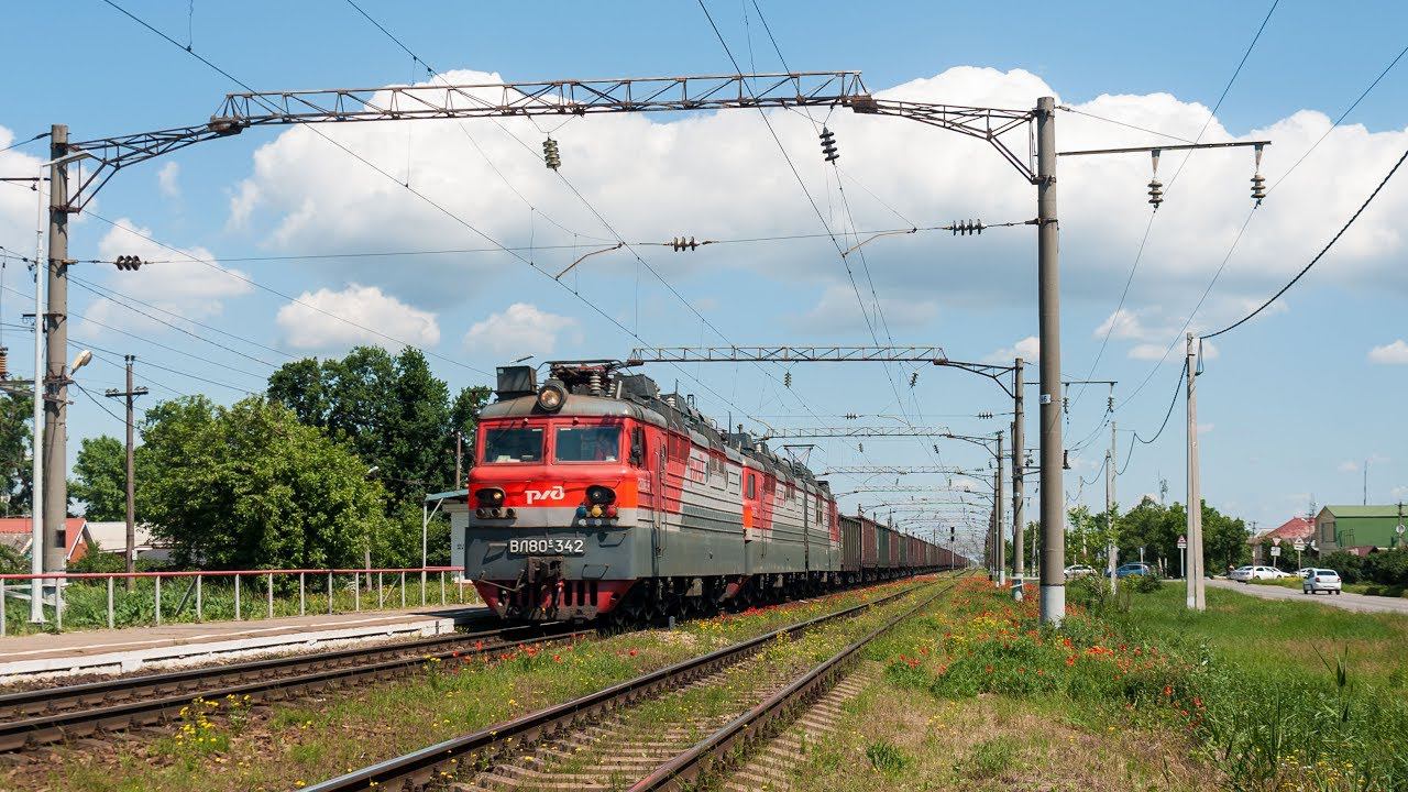 РЖД ВЛ80С-342/888 с грузовым поездом смотреть онлайн