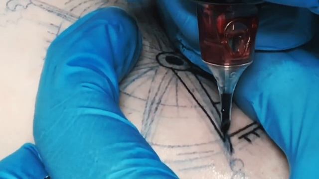 Tattoo Real-Time Video Compass tattoo using 3 round liner смотреть онлайн