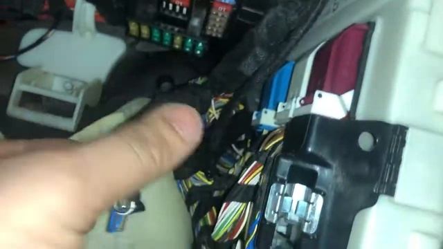 Не работает диагностический разъем BMW X6 F16 смотреть онлайн