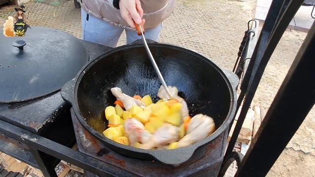 Жаркое из курицы в казане