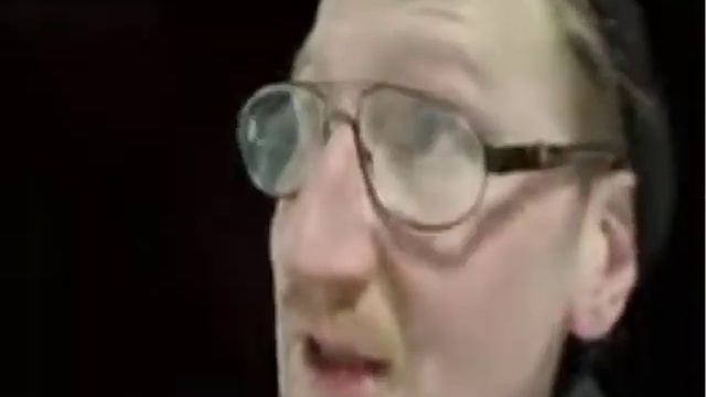 Патлач ileowin о том где бомжу-Ваномасу найти девушку. И где найти РСП. смотреть онлайн