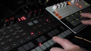 #6 Uno Synth + Uno Drum - drum and bass jam