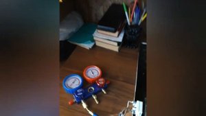 Компрессор для опрессовки Холодильников, и для бытовых нужд .
