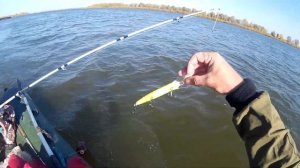 Ловля в отвес на Реке Белая (часть 3)