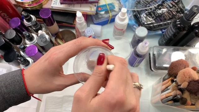 Лайфхак ! Как почистить кисти для макияжа легко и быстро ! смотреть онлайн