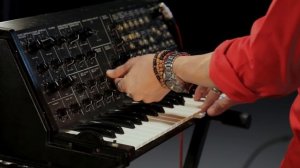 The Original Korg MS-20 In Action