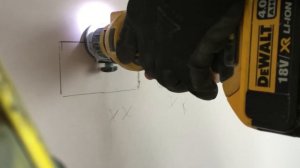 DeWalt DCS551N 18V XR - Drywall Cut Out Tool - Demonstration