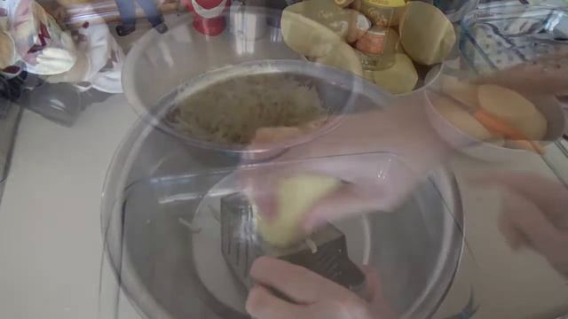 КАК ПРИГОТОВИТЬ МУСАКУ из ТЁРТОГО КАРТОФЕЛЯ с МЯСОМ / Musaka od karfiola / Cauliflower moussaka смотреть онлайн