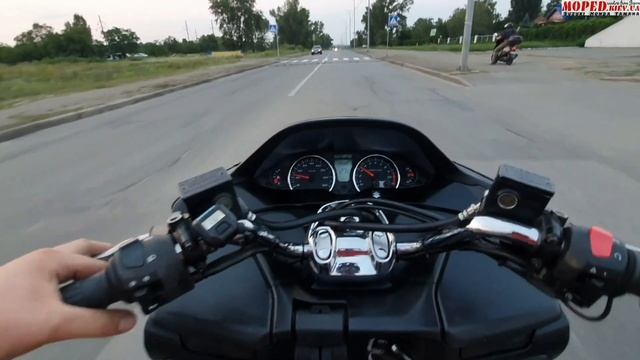 Suzuki Skywave 250 CJ46A с контейнера, купить макси скутер без пробега по Украине + Тест драйв смотреть онлайн