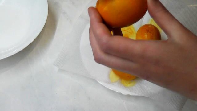 Как КРАСИВО покрасить ЯЙЦА на ПАСХУ без красителей Яркие ЯЙЦА на Пасху! Как покрасить куркумой!