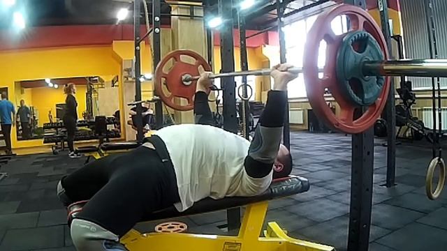 Д 1: Жим лежа соревновательным хватом на скорость, 70 кг, 8 подход. смотреть онлайн