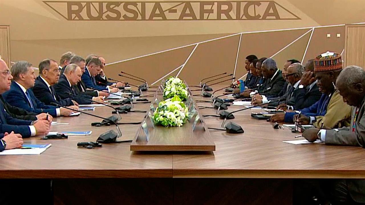 Президент России провел серию двусторонних встреч с главами африканских государств
