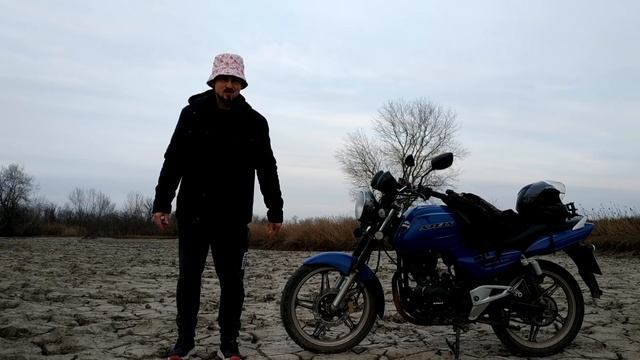 ИЖ ПЛАНЕТА 5 - МОТОЦИКЛ МЕЧТЫ из СССР ПЕРЕВЕРНУЛ мою ЖИЗНЬ! смотреть онлайн