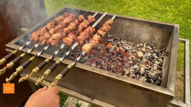 Шашлык из свинины. Подарочные шампуры "Звери-воины". Товарищество Завьялова смотреть онлайн