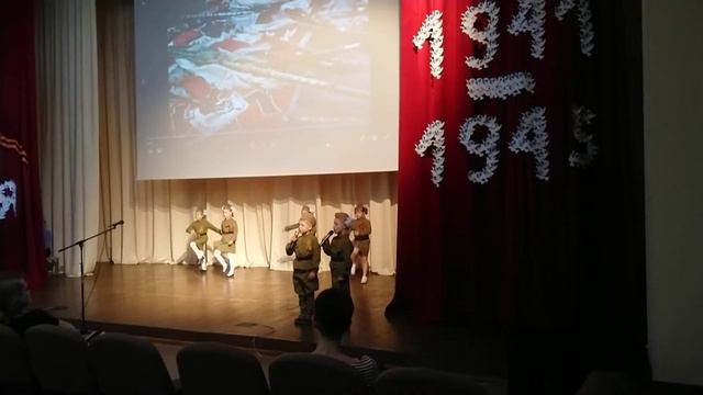 Я вернусь ПОБЕДИТЕЛЕМ! Школа №1542 смотреть онлайн