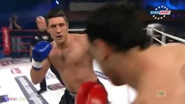 Азербайджанец Забит Самедов VS Али Ценик смотреть онлайн