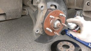 Замена тормозных дисков Шевроле Каптива С140 / Замена тормозных дисков / Замена тормозных колодок