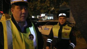 Ночной трэш в Сочи. Часть 2. Один инспектор врет, другой краснеет.