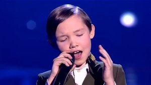 Арсен Шавлюк «Чашка чая на столе»