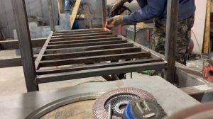 как сделать мангал своими руками .печь казан мангал