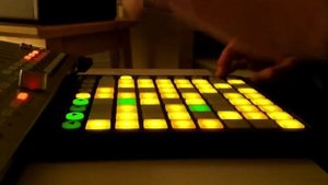 Novation LaunchPad Madeon - Pop Culture (live mashup)