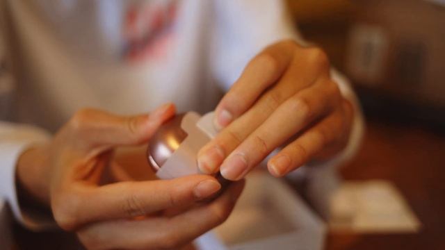 Unboxing Samsung Galaxy Buds Live смотреть онлайн