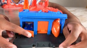 Hot Wheels City Scorpion Flex Attack