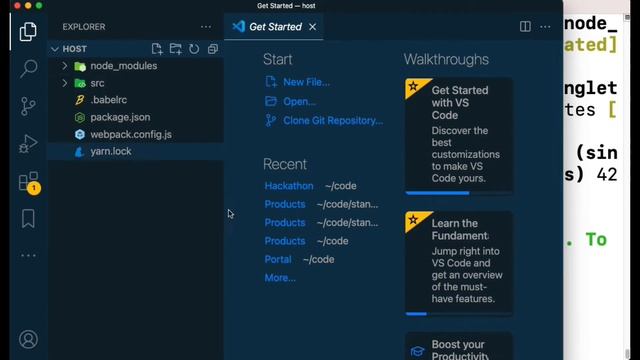 1 Creating the host in Microfrontends with Module Federation create-mf-app смотреть онлайн
