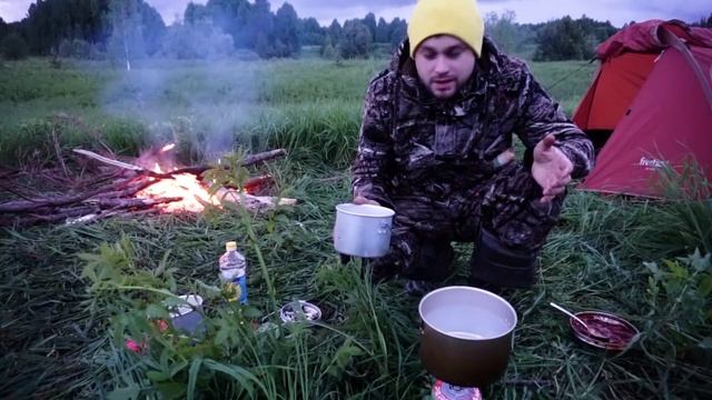 В поисках заброшенной деревни. Часть 2. Забытая деревня, развалины, древнее семейное кладбище.