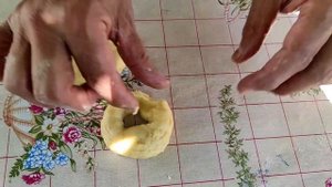 Готовим вкусные пончики и компот из свежих фруктов