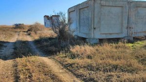 Заброшенный дачный поселок в Астраханской степи