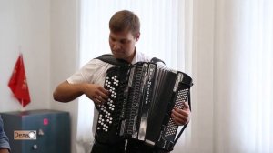 Инновационный баян   изобретение красноярского радиозавода