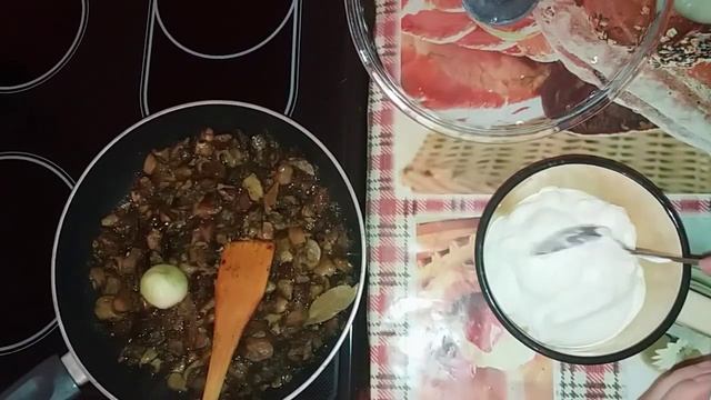 #Вкусные грибы со сметаной//Грибы на сковороде//Mushroom Sauce//
