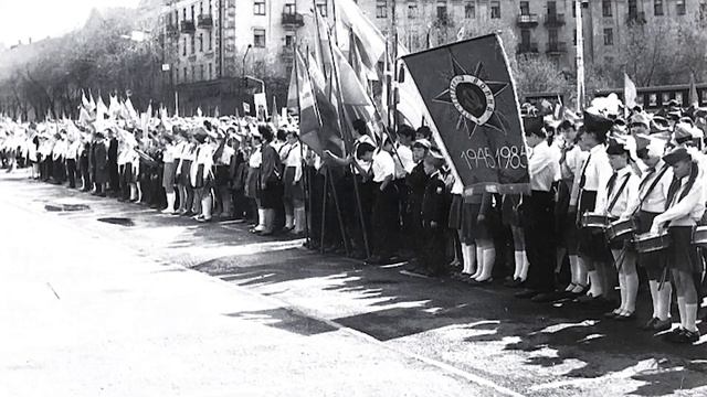 19 мая отмечается День Пионерии. Сюжет