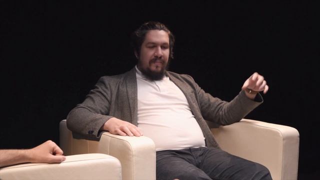 О том, как стать аналитиком в большой компании | Беслан Курашов | karpov.courses смотреть онлайн