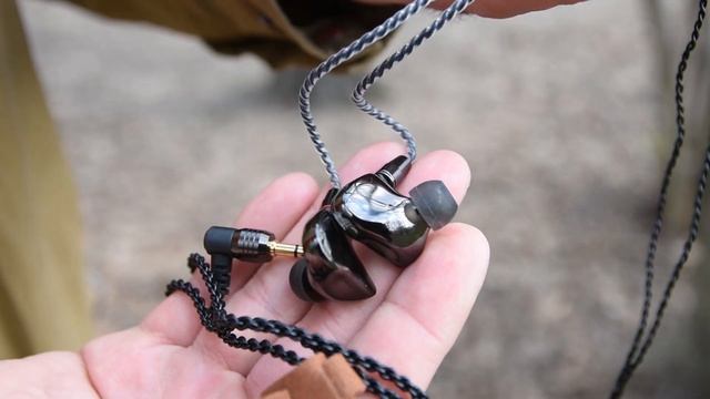 Звук в проводных наушниках ЛУЧШЕ? Тест двух арматурно динамических IKKO / Арстайл / смотреть онлайн